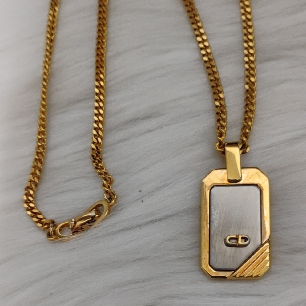 SALE! Authentic Dior 3D CD Initial Gold/Silver Pendant Necklace - Picture 2 of 12